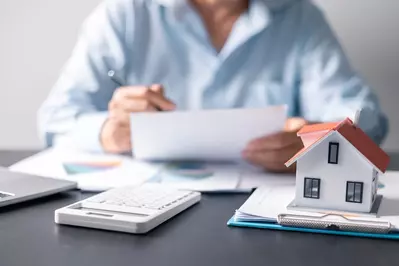 home model and calculator